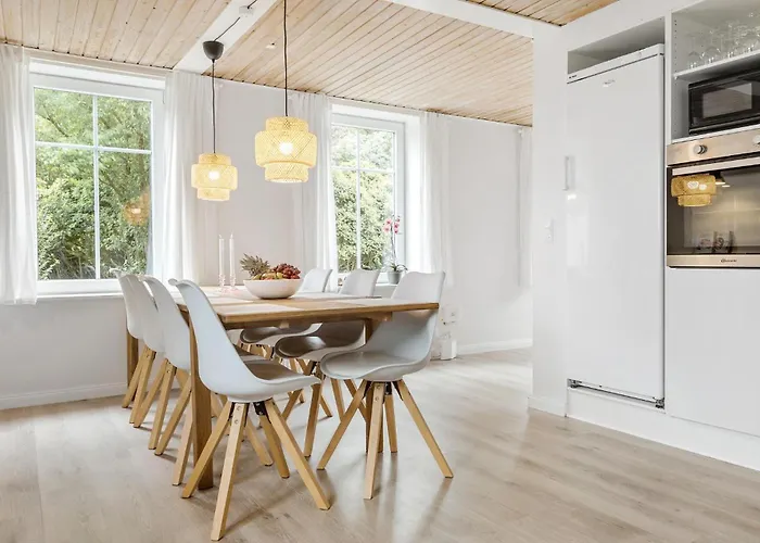 3 Bedroom In Casa vacanze *